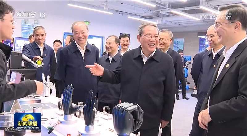 ebpay智能爆款灵巧手与关节电机获总理考察与鼓励